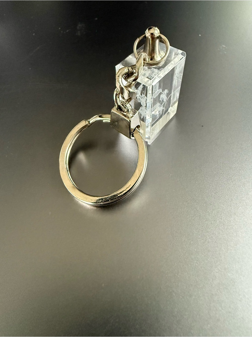 Crystal Hummingbird Keychain - Picture 3 of 3